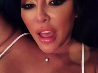 Kiara Mia onlyfans 18-02-2022 Newest camrecords 2022