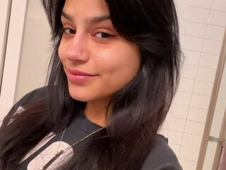 Hannah Jo aka whoahannahjo onlyfans Putana has fingers