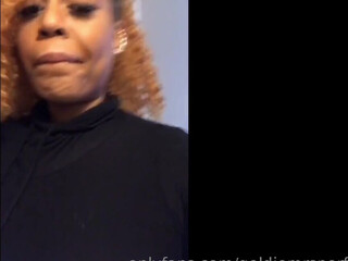 goldiemrsperf onlyfans Shy curvy caresses shaved cunt