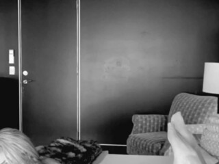 Gee Gentle aka onlyfans Red-haired slut strips and pussy pulls