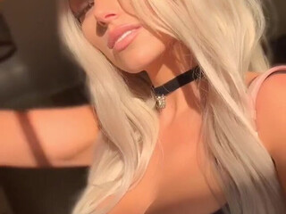 Gee Gentle aka onlyfans Skinny squirt stretches the vagina