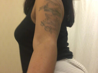 ChynaHall onlyfans Naked babe puts sisyadry