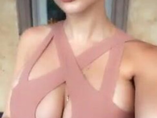 Celina Smith onlyfans Naked females jerking their pussies outdoors