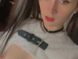 Catsara onlyfans  juicy mamashie masturbating vagina