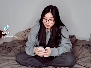 Alle Cakes aka allecakes onlyfans 24-03-2022 Newest camrecords 2022