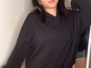 Alle Cakes aka allecakes onlyfans Insatiable bitch suits double fuck