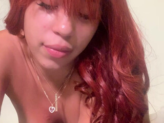 chanelldavis onlyfans Black-haired lady erotically undressed