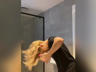 Bree Louise aka breelouise aka breebbydance aka breelouisexoxo onlyfans Shy model posing in lingerie