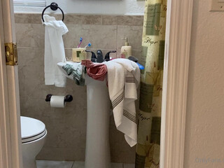 Adora18 onlyfans 22 February 2022 Latest broadcasting 2022