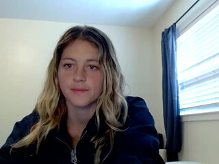 rebeccafields_06052022 chaturbate 24_03_2022 Camcording 2022