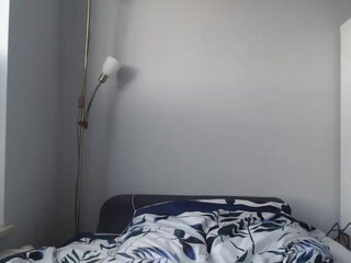 justin_acox chaturbate Skinny lesbians lick cunt in pose