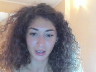 tinayoudream chaturbate Submissive chick makes suction