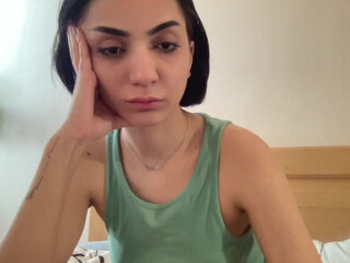 aziza_kifak chaturbate  toys in all holes