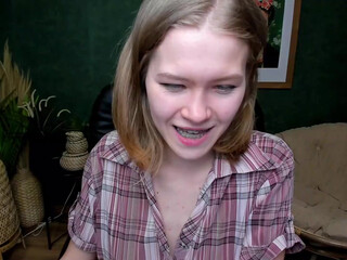 idk_what_im_doing_ chaturbate Busty curvy masturbates vagina