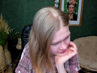 idk_what_im_doing_ chaturbate Tiny in a mask caresses the vagina