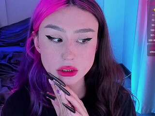 amysplit chaturbate Shrew blonde sucks penis