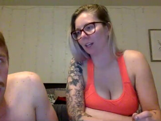 alexa_howard12 chaturbate Busty bitch jerks pussy with phallus