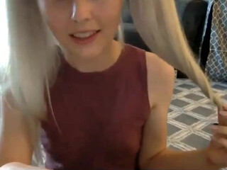 missykissie chaturbate Crazy chick caresses natural tits