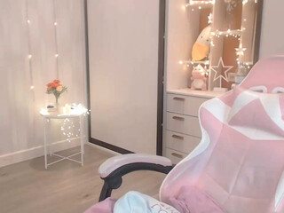 hi_teika chaturbate  undressed in front of the camera