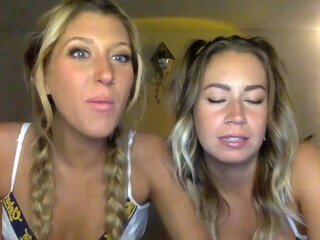 addisonvodka chaturbate Naughty slut posing in lingerie