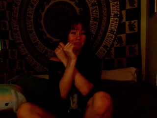 _modestmouse chaturbate Red-haired slut strips curvy tits