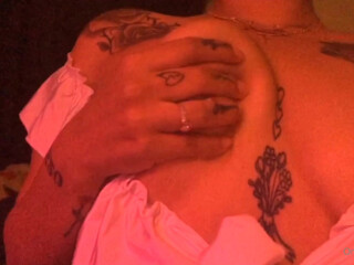 Queen Sandra aka Qnsan onlyfans Dark haired babe fucks pussy