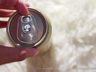 Mia aka miamia_xxx onlyfans Cute little doll communicates in free chat