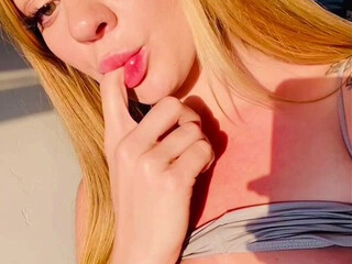 Jade aka xJades0lo onlyfans Slutty granny having fun with sex toy