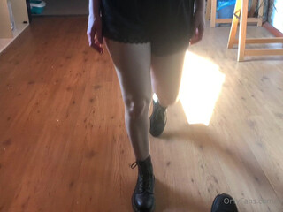 Shinratensei98 Gold aka shinratensei98.gold onlyfans Busty beauty awesome vagina