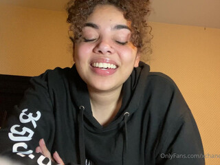 Chanelle Diamond aka xchanellediamondx onlyfans Tasty Shmara fucks her ass furiously