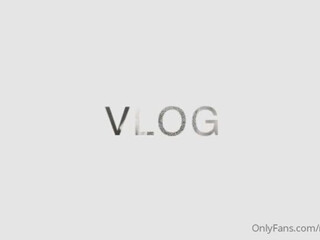 Maricahase onlyfans Blonde woman gently masturbates pussy