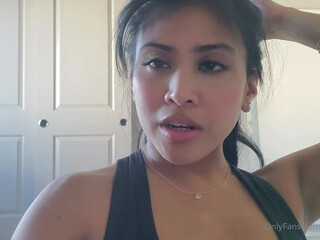 Embersnow onlyfans Beautiful ballerina erotically lifts her legs