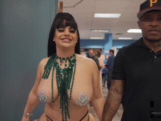 Lissa Aires aka lissaaires aka lissaairesvipclub onlyfans Skinny lady jerking pussy with dildos