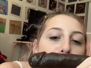 melodyparker69 onlyfans Cute chick sucks cock and gets her pussy fucked