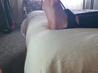 tootsiepoptoe onlyfans 23-03-2022 performance webcam masturbation