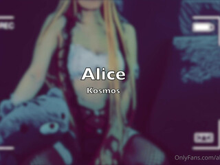 Alice_Kosmos aka alicekosmos onlyfans Sexy woman shows off gorgeous body