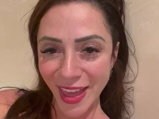 Ariella Ferrera aka ariellaferrera onlyfans Hot chick fingering shaved pussy