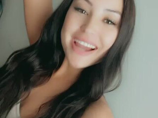 Alanna aka alannnna onlyfans 18-02-2022 performance Full ticket show