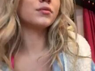 Briea Harm aka babygirlbriea onlyfans  cum in me