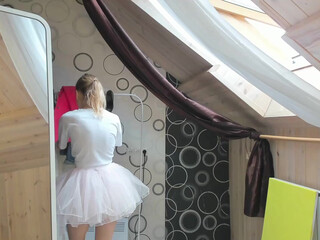 xoanetta chaturbate Sweet bitch shows pussy