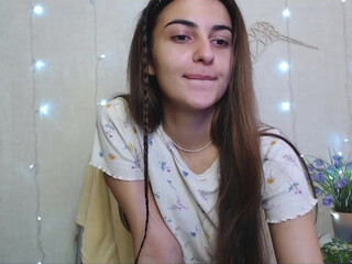 sweetbrunettt chaturbate  broken pink cunt