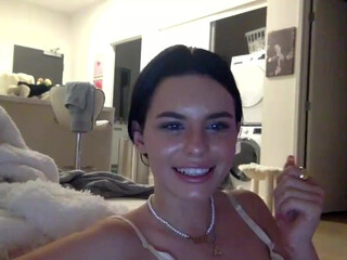 kpfury97 chaturbate Lustful bitch sucks a dude's penis