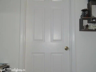 laceycoffeegirl chaturbate Sexy chickens caress excited nipples