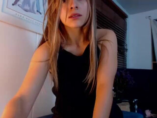 Kendall Tyler_Kendall Tyler Tender small fucks herself in the pussy