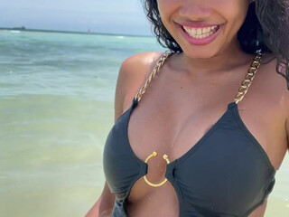 manirat_42 onlyfans Cute slut caresses intimate places