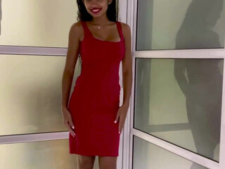 manirat_42 onlyfans Beauty caresses her tits and pussy