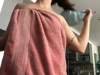 lifewithcamila onlyfans Exquisite kurva masturbates relish anus