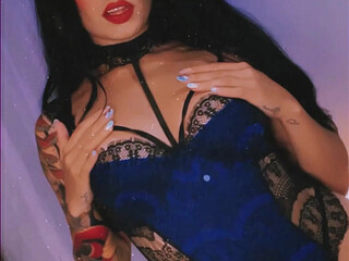 kattmodel onlyfans Sexy lady jerks off pussy with vibrator