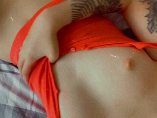 euphoriakush.h onlyfans Crazy cute jerking pussy with thick dildo