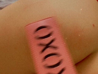 euphoriakush.h onlyfans takes off her panties